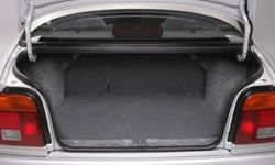 Suzuki Esteem Sedan trunk