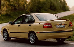 Volvo S40 - rear exterior