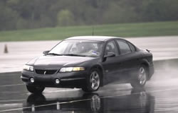 2003 Pontiac Bonneville with StabiliTrak