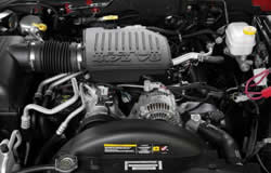 4.7-Liter Magnum®, SOHC 16-Valve SMPI V-8