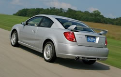 2005 Saturn Ion Red Line